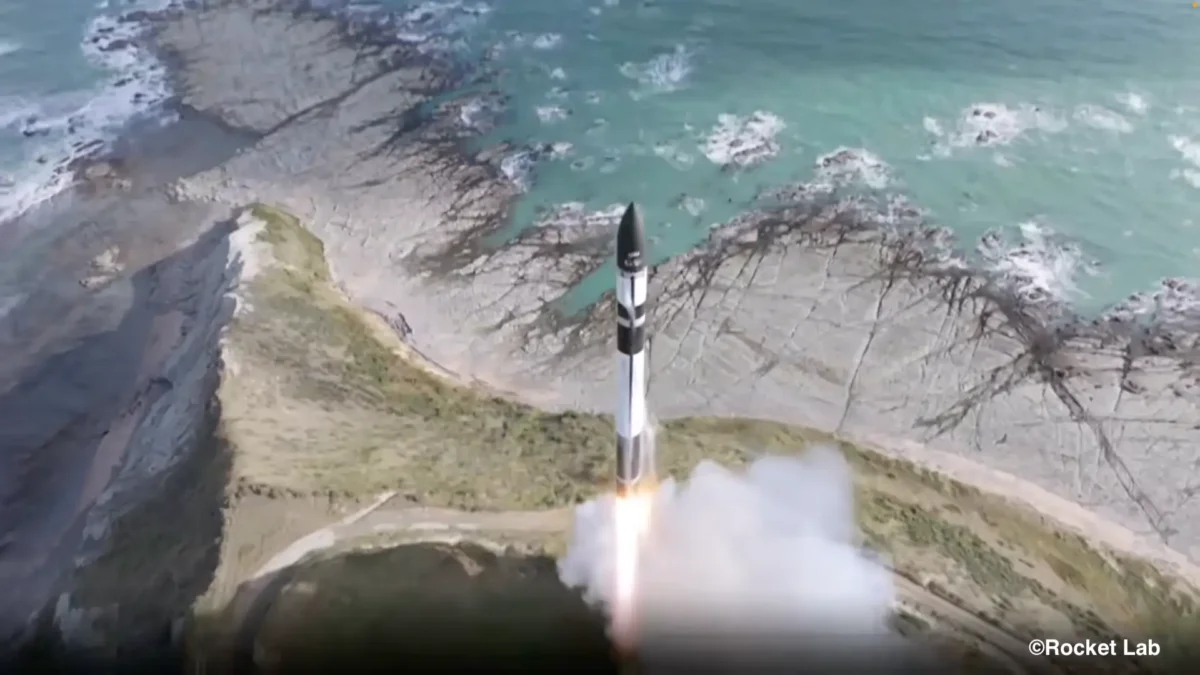 革新的衛星技術実証４号機 キューブサット8機 Electron打上げの様子